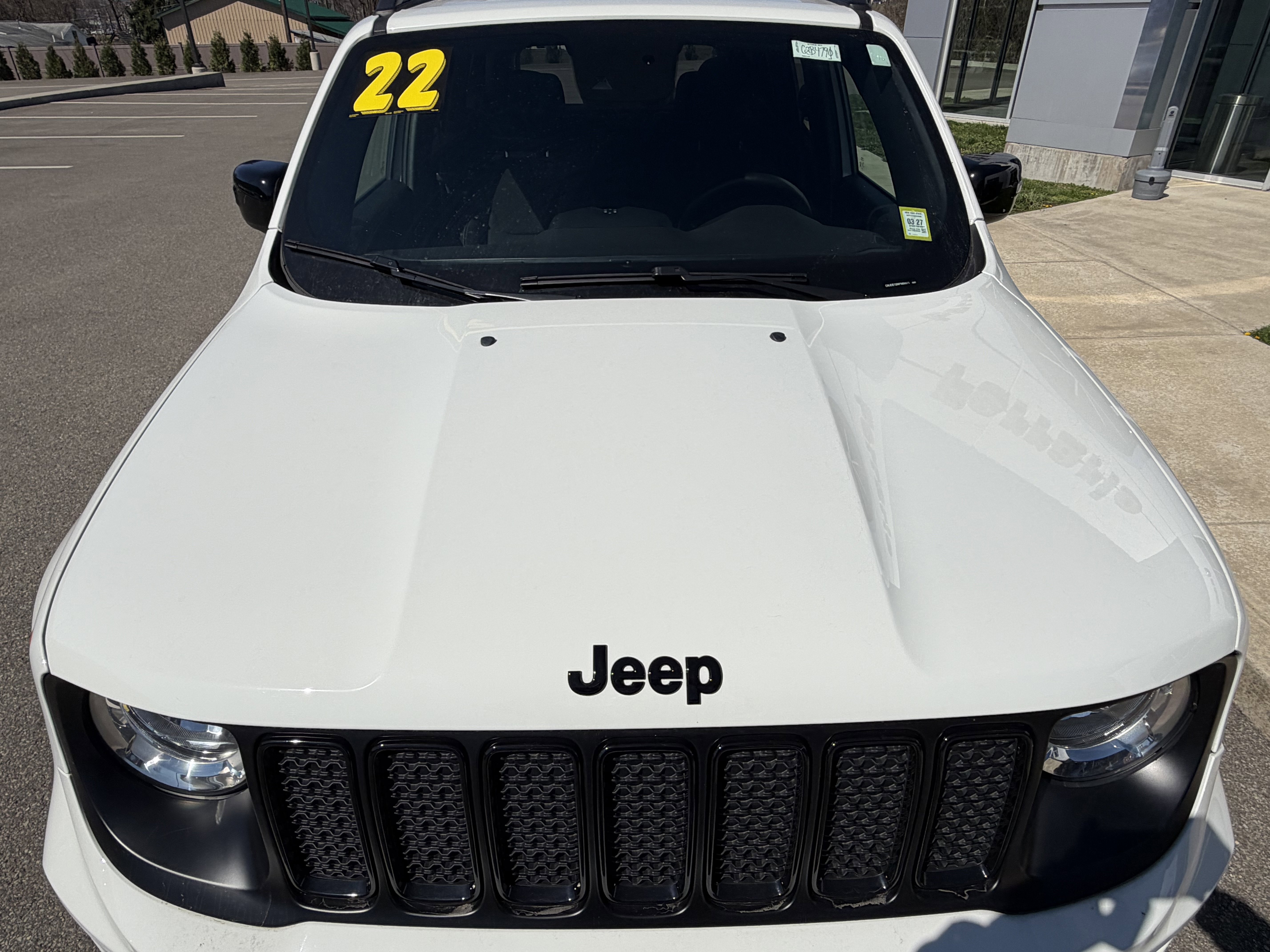 Used 2022 Jeep Renegade Altitude w/ Convenience Group AWD/4WD image 6