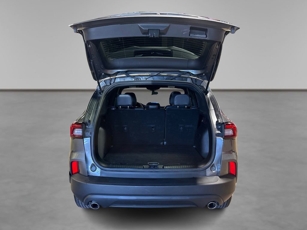 Certified 2025 Ford Escape ST-Line image 14