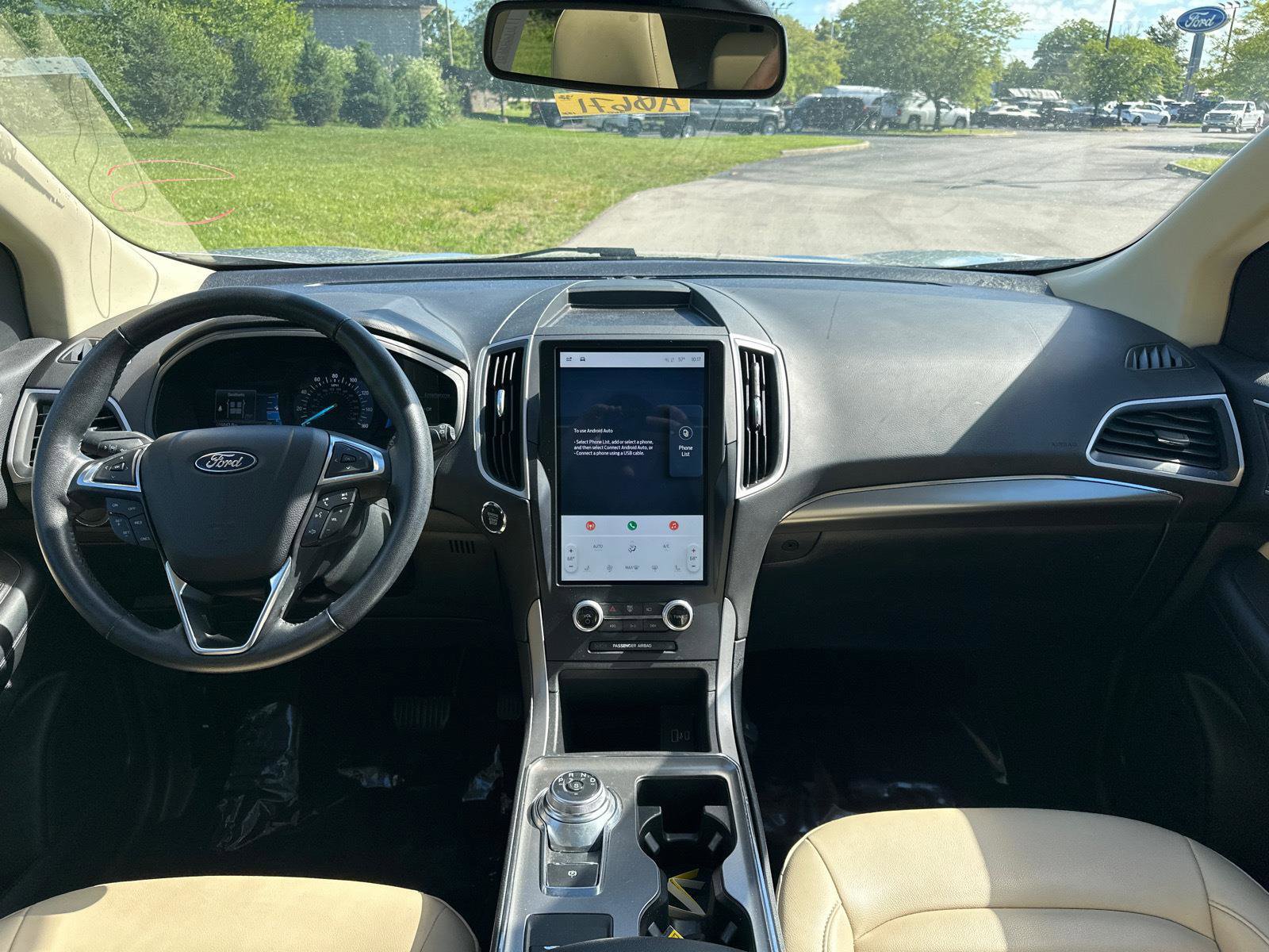 Certified 2022 Ford Edge SEL w/ Convenience Package AWD/4WD image 5