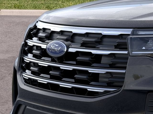 Certified 2026 Ford Explorer Active AWD/4WD image 17