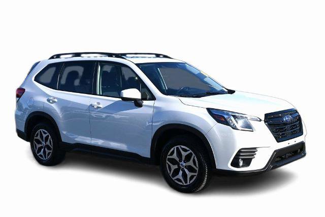 Used 2024 Subaru Forester Premium AWD/4WD image 3