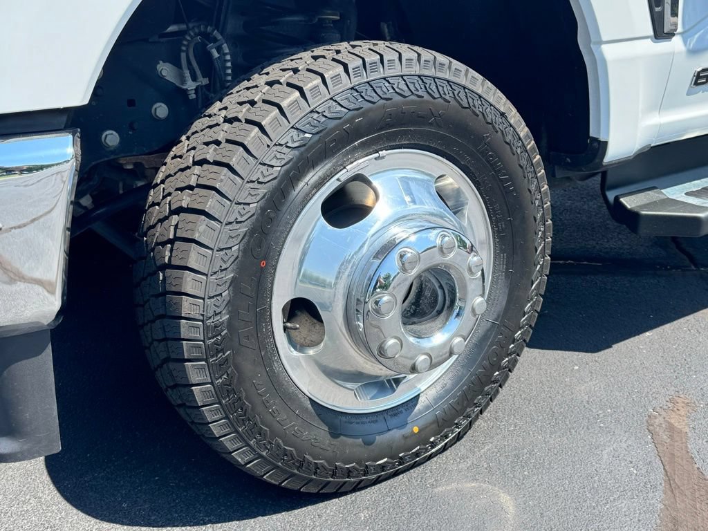 Certified 2024 Ford F350 Lariat w/ FX4 Off-Road Package AWD/4WD image 30