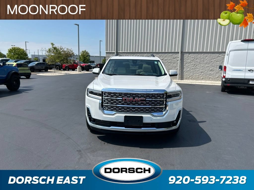 Used 2023 GMC Acadia Denali w/ Denali Technology Package AWD/4WD image 3