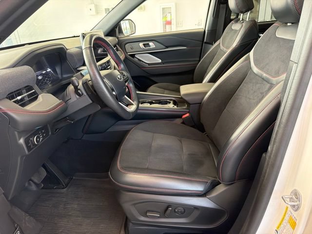 Certified 2025 Ford Explorer ST w/ Sun And Sound Package AWD/4WD image 22