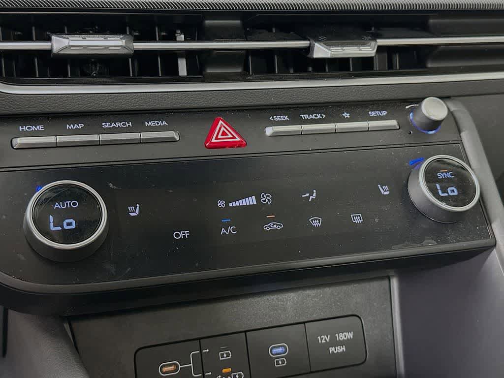 Used 2025 Hyundai Sonata SEL FWD image 16