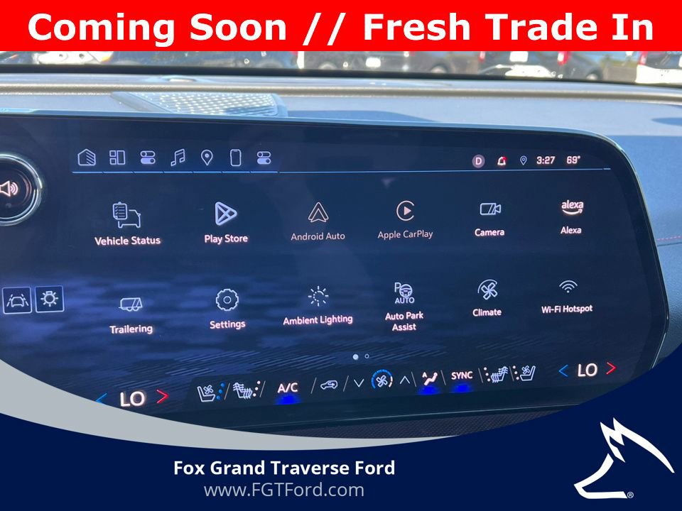 Used 2024 Chevrolet Traverse RS w/ LPO, Floor Liner Package AWD/4WD image 24