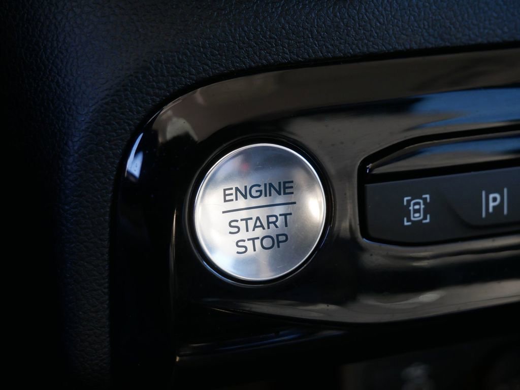 Certified 2024 Ford Escape Platinum image 20