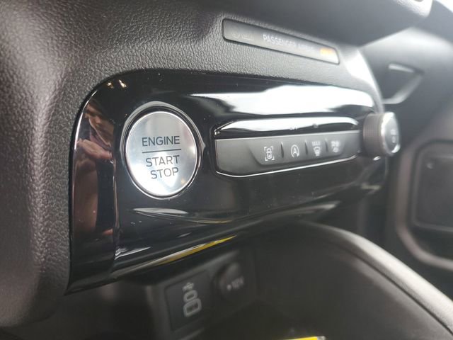 Certified 2024 Ford Escape ST-Line w/ Tech Pack #1 AWD/4WD image 24