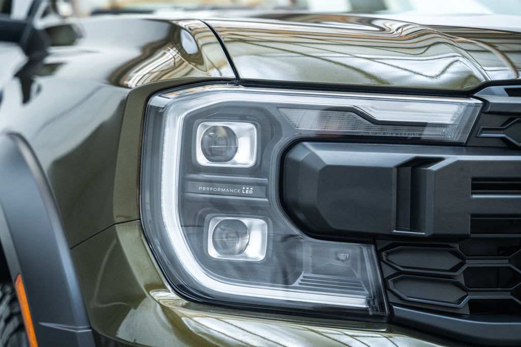 Certified 2025 Ford Ranger Raptor AWD/4WD image 14