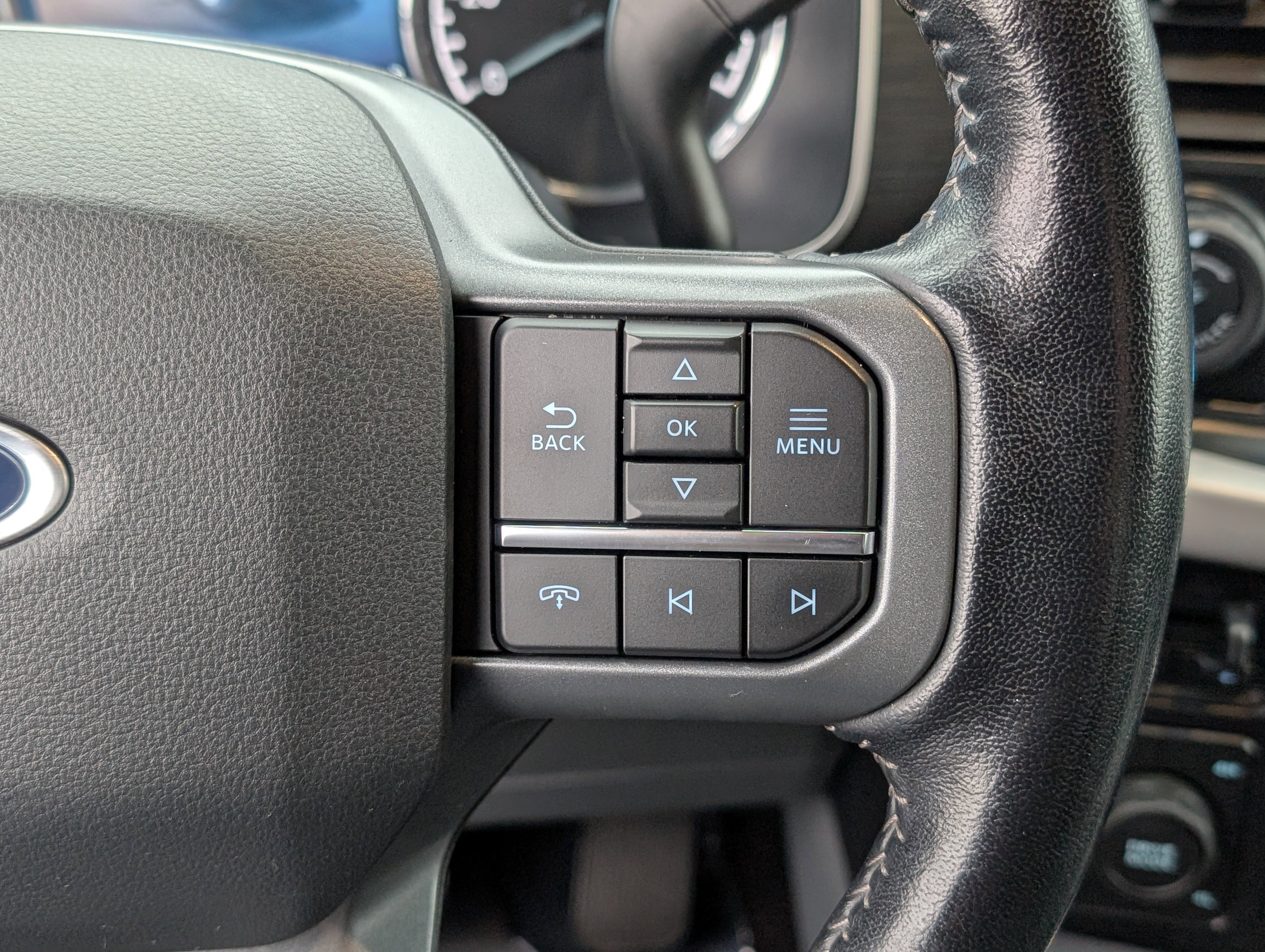 Certified 2022 Ford F150 XLT w/ Equipment Group 302A High image 21