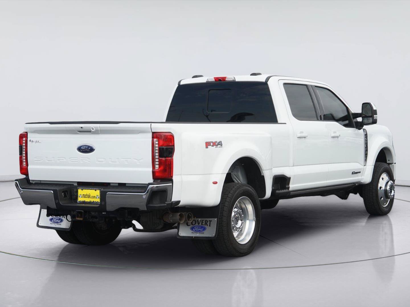 Certified 2023 Ford F450 Lariat w/ Lariat Ultimate Package AWD/4WD image 6