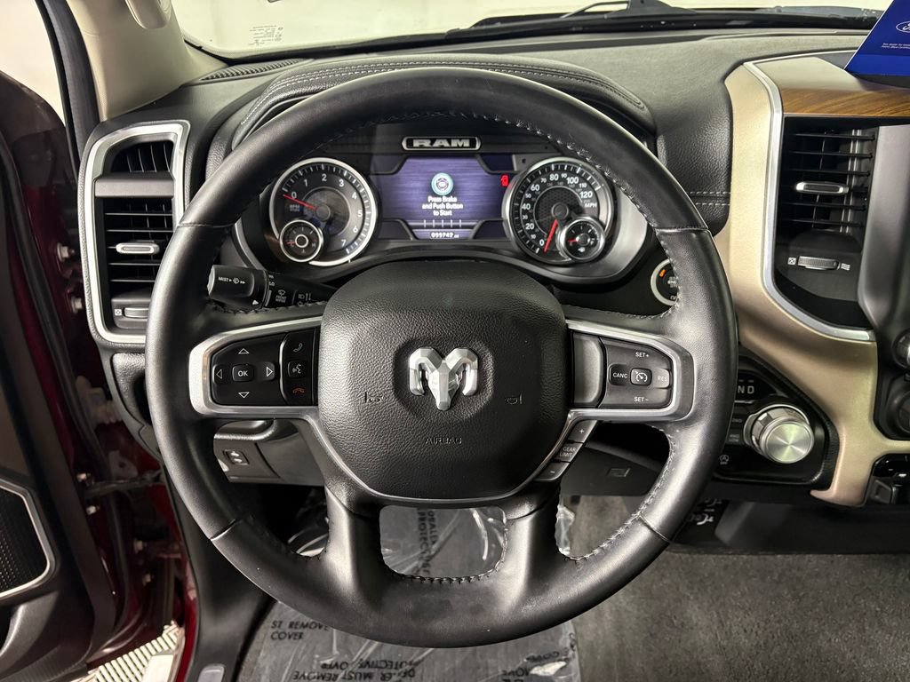 Used 2022 RAM 1500 Laramie AWD/4WD image 16