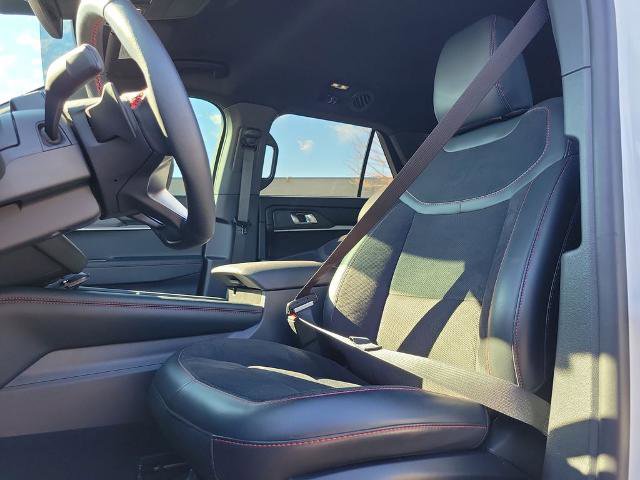 Certified 2025 Ford Explorer ST image 17