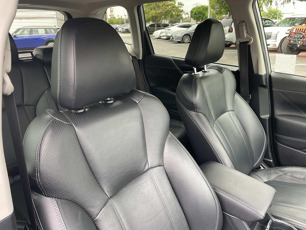 Used 2019 Subaru Forester Limited AWD/4WD image 36