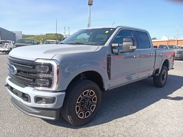 Certified 2026 Ford F350 Platinum w/ FX4 Off-Road Package AWD/4WD image 7