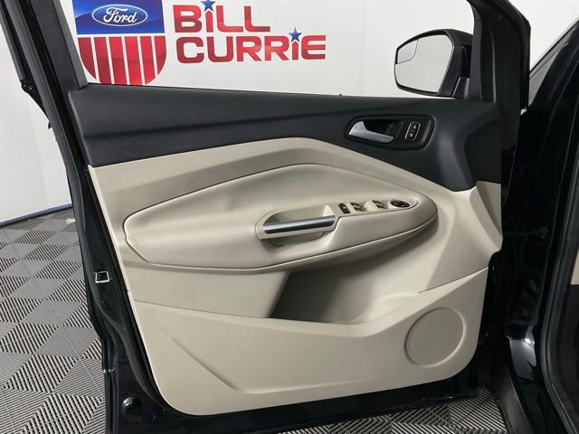 Certified 2018 Ford Escape SE w/ SE Sync 3 Package image 12