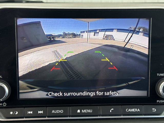 Used 2024 Nissan Rogue S AWD/4WD image 30