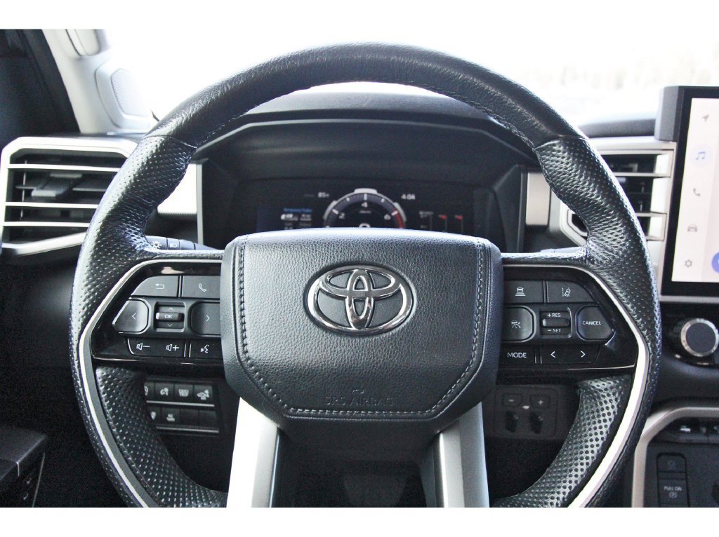 Used 2024 Toyota Tundra Limited AWD/4WD image 16