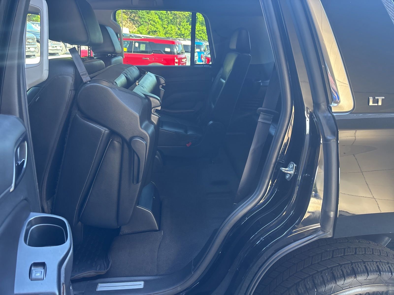 Used 2019 Chevrolet Tahoe LT AWD/4WD image 37