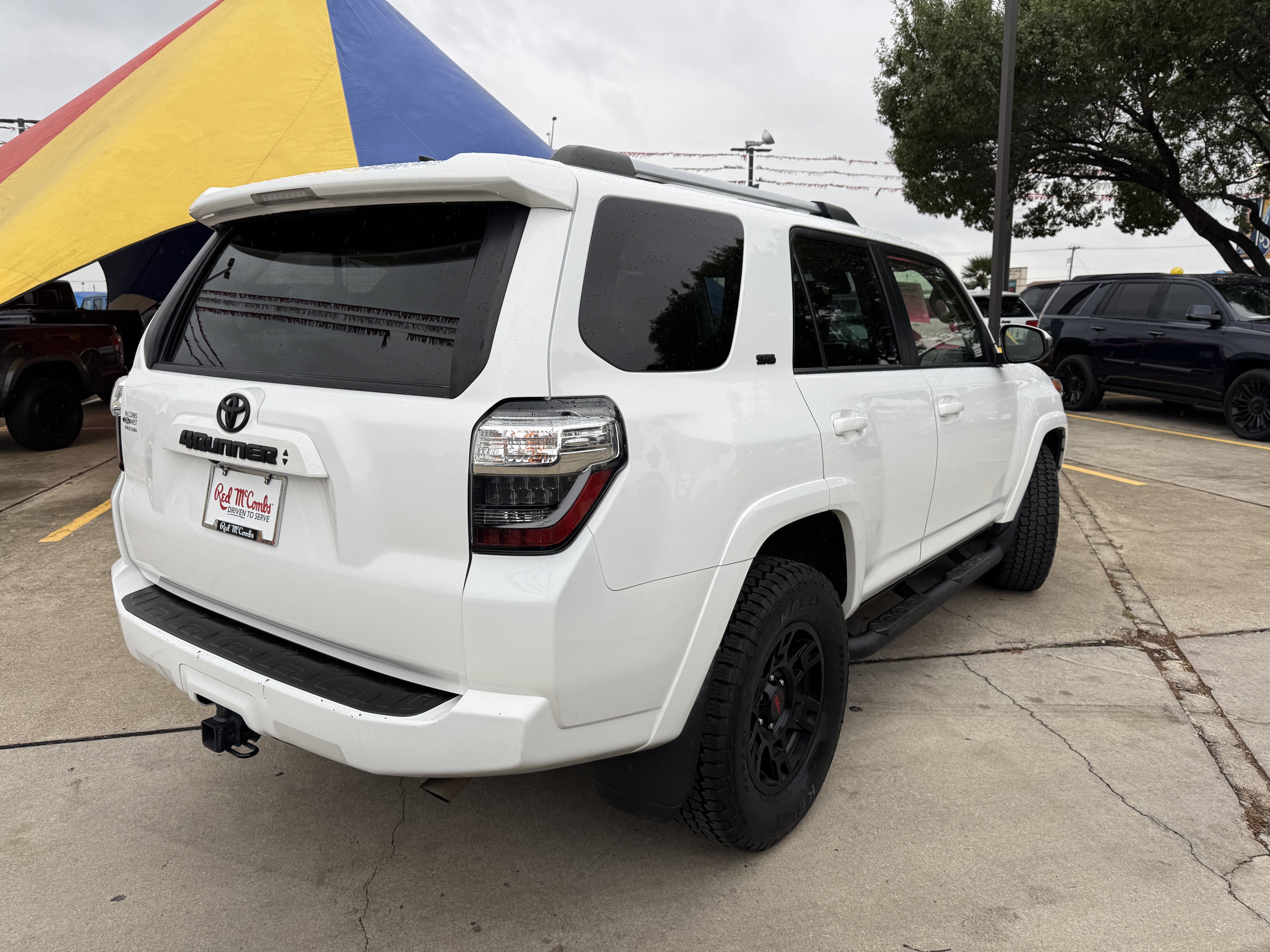Used 2023 Toyota 4Runner SR5 image 5