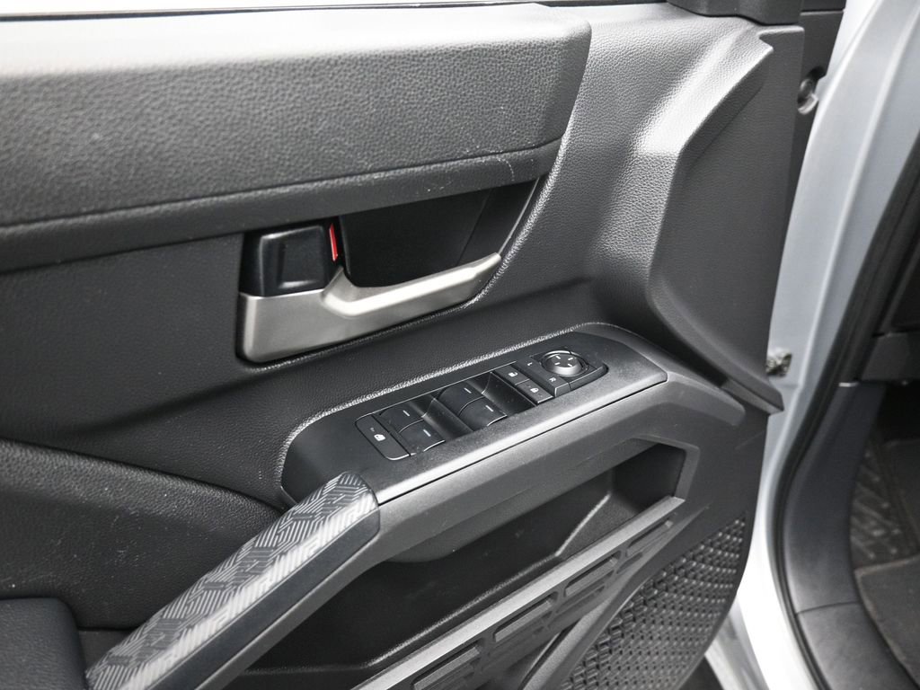 Used 2024 Toyota Tacoma TRD Off-Road image 10