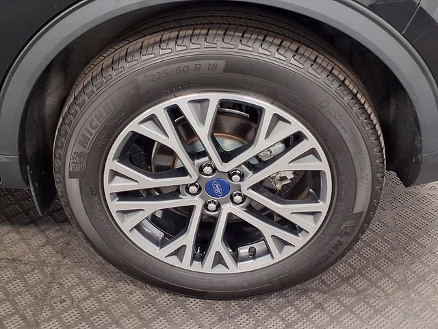 Certified 2021 Ford Escape SEL image 28