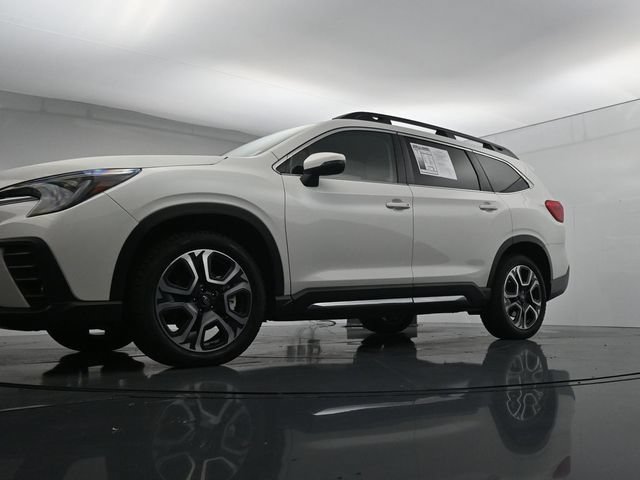 Used 2023 Subaru Ascent Limited AWD/4WD image 35