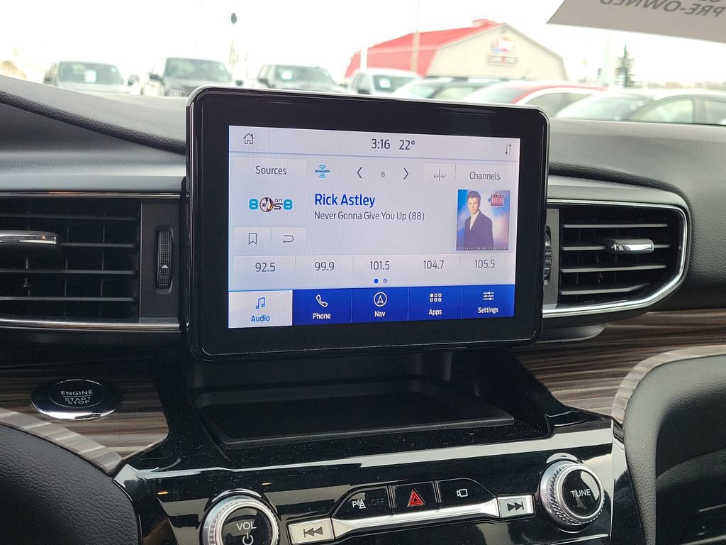 Certified 2023 Ford Explorer Limited w/ Equipment Group 301A image 27