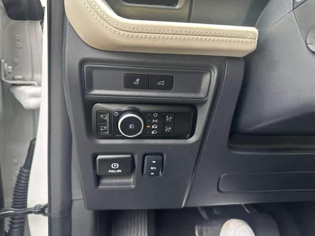 Certified 2024 Ford Expedition Max Platinum AWD/4WD image 30