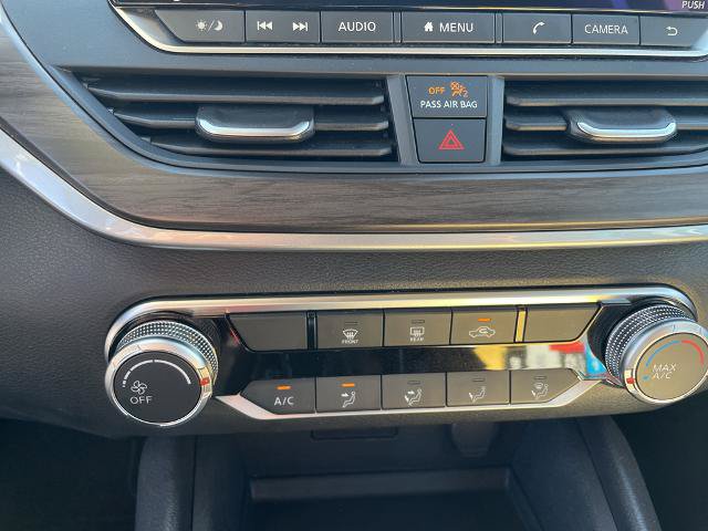 Used 2025 Nissan Altima 2.5 SV FWD image 32