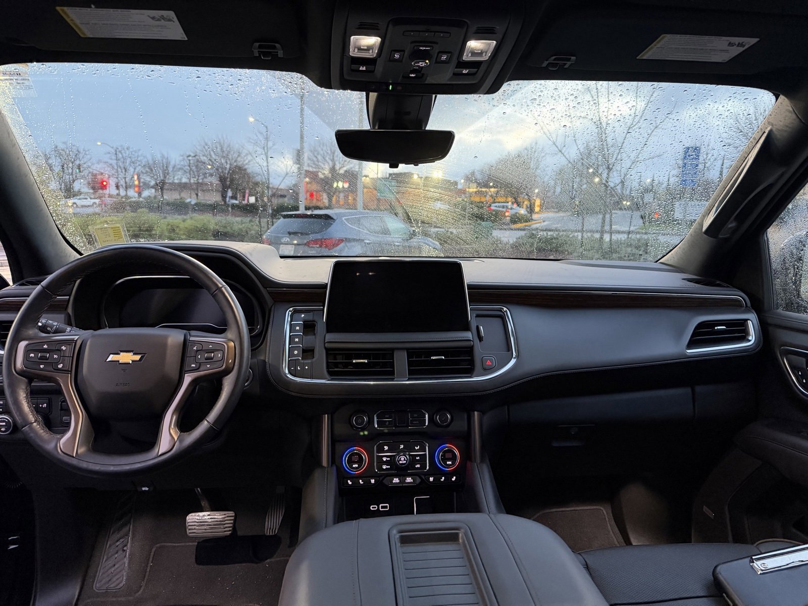 Used 2022 Chevrolet Tahoe High Country image 11