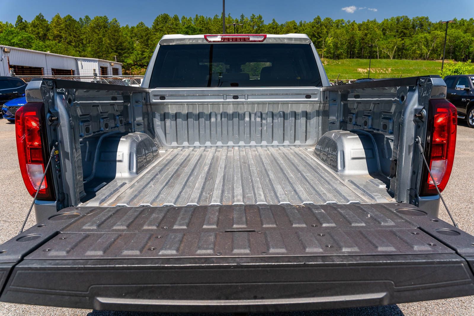 Used 2023 GMC Sierra 1500 Elevation AWD/4WD image 20