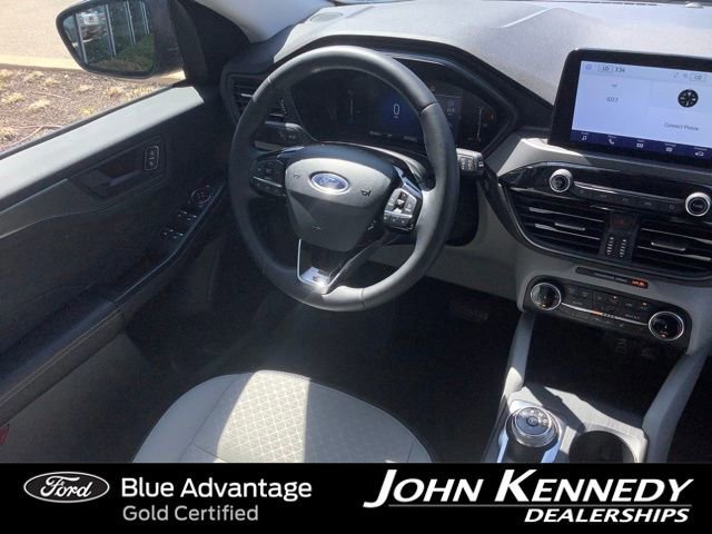 Certified 2025 Ford Escape Active w/ Cold Weather Package AWD/4WD image 16