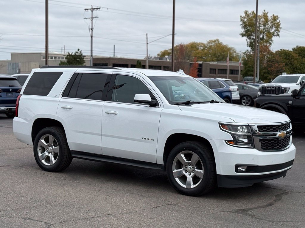 Used 2019 Chevrolet Tahoe LT w/ Luxury Package AWD/4WD image 27