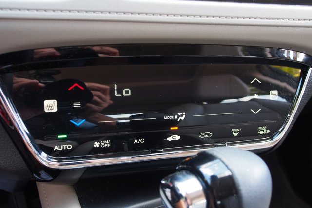 Used 2019 Honda HR-V EX-L image 25