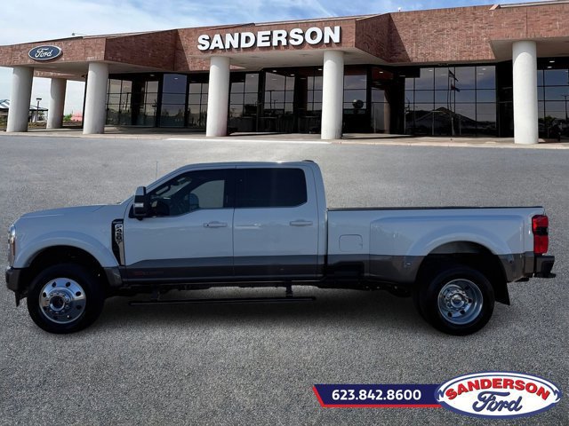 Certified 2023 Ford F450 King Ranch w/ FX4 Off-Road Package image 2