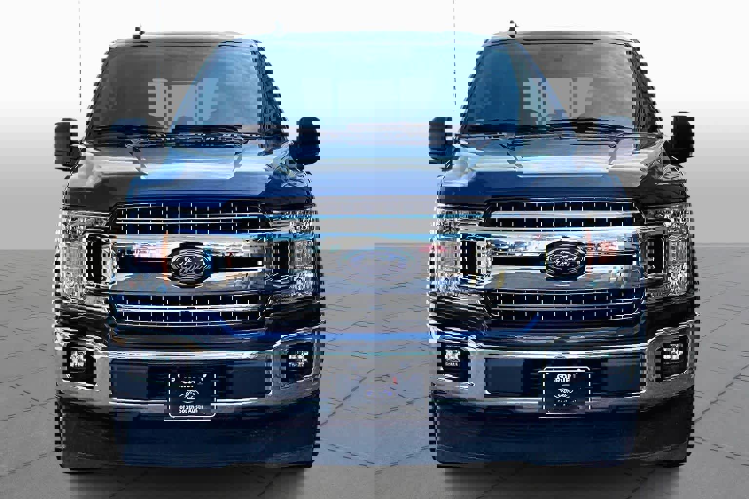 Certified 2018 Ford F150 XLT w/ Equipment Group 302A Luxury image 7