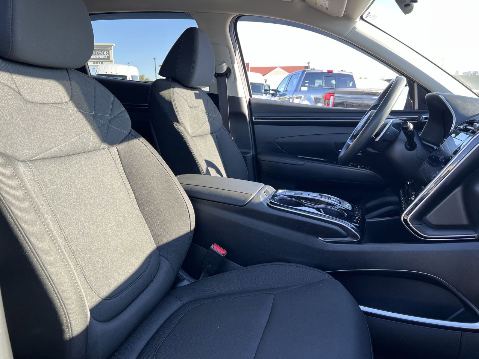 Used 2022 Hyundai Tucson Blue w/ Cargo Package image 27