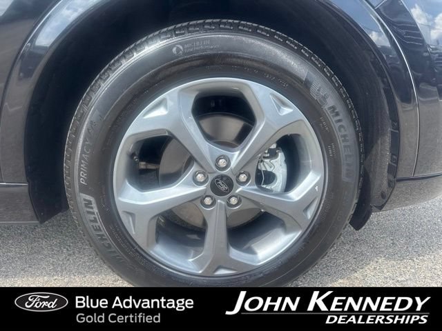 Certified 2023 Ford Escape ST-Line w/ Tech Pack #1 FWD image 3