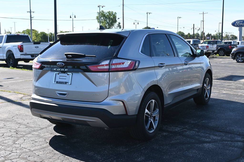 Certified 2023 Ford Edge SEL w/ Convenience Package AWD/4WD image 9
