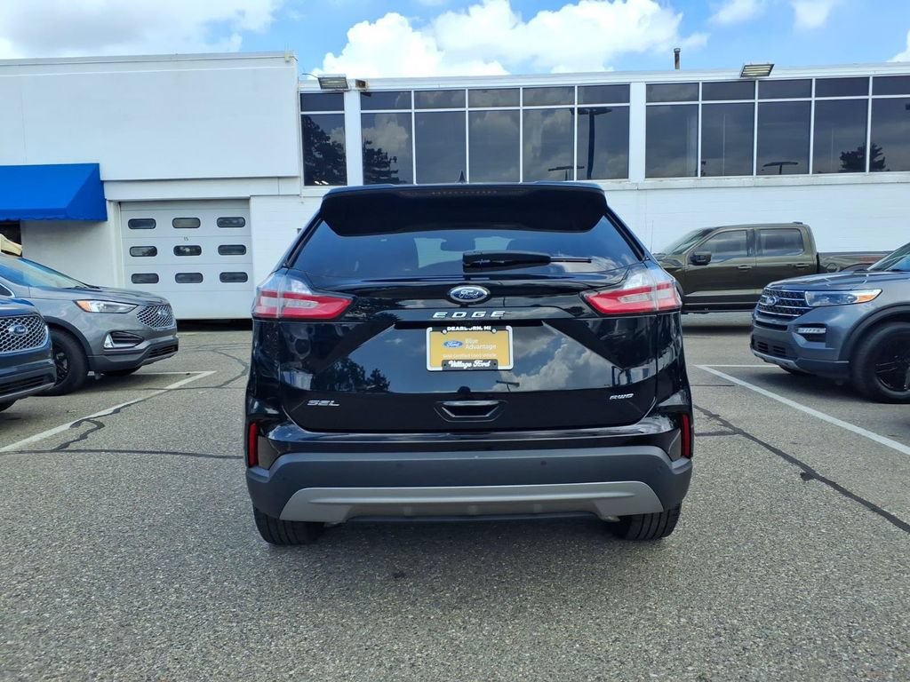 Certified 2024 Ford Edge SEL w/ Convenience Package AWD/4WD image 7