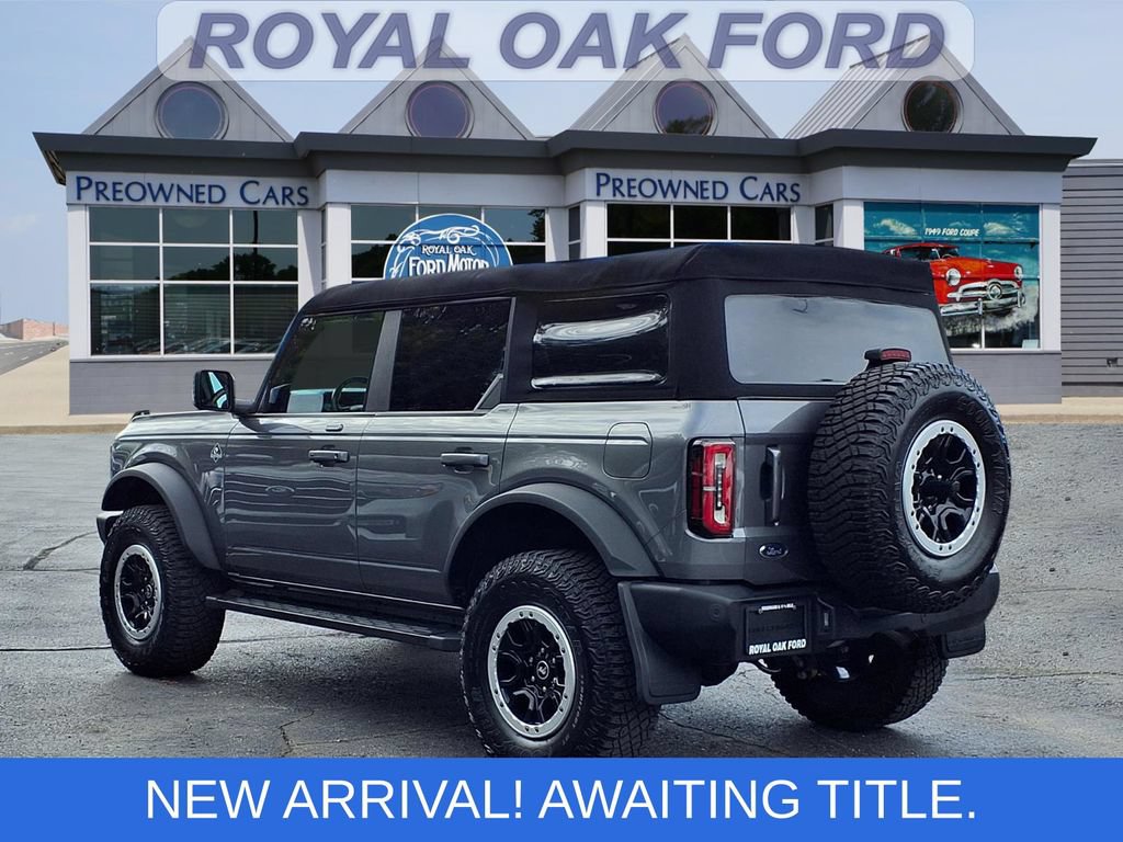 Certified 2023 Ford Bronco Outer Banks w/ Sasquatch Package AWD/4WD image 2