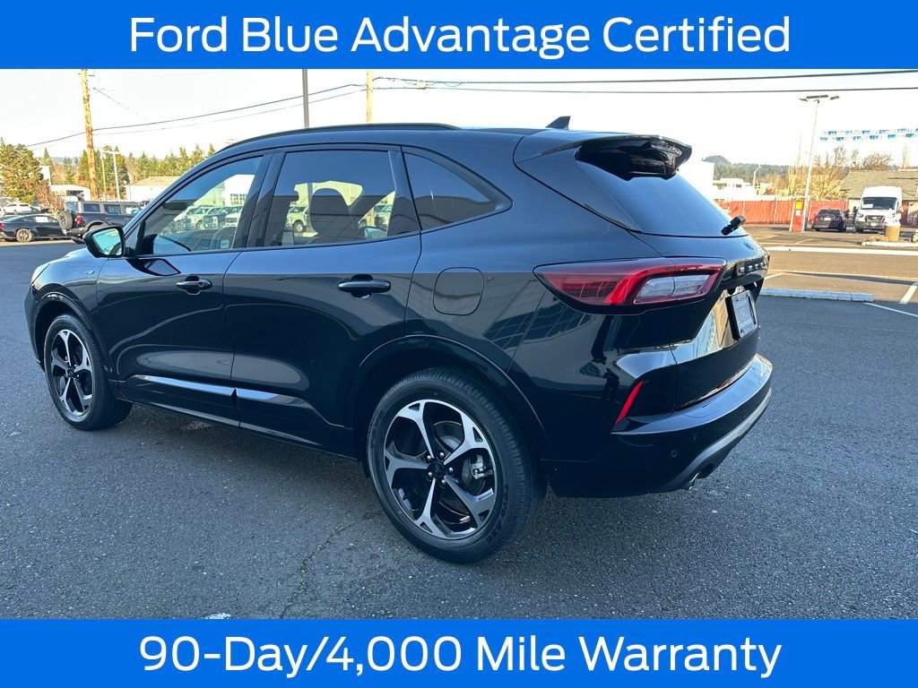 Certified 2023 Ford Escape ST-Line Elite image 4