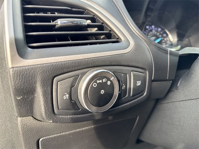 Certified 2023 Ford Edge SEL image 11