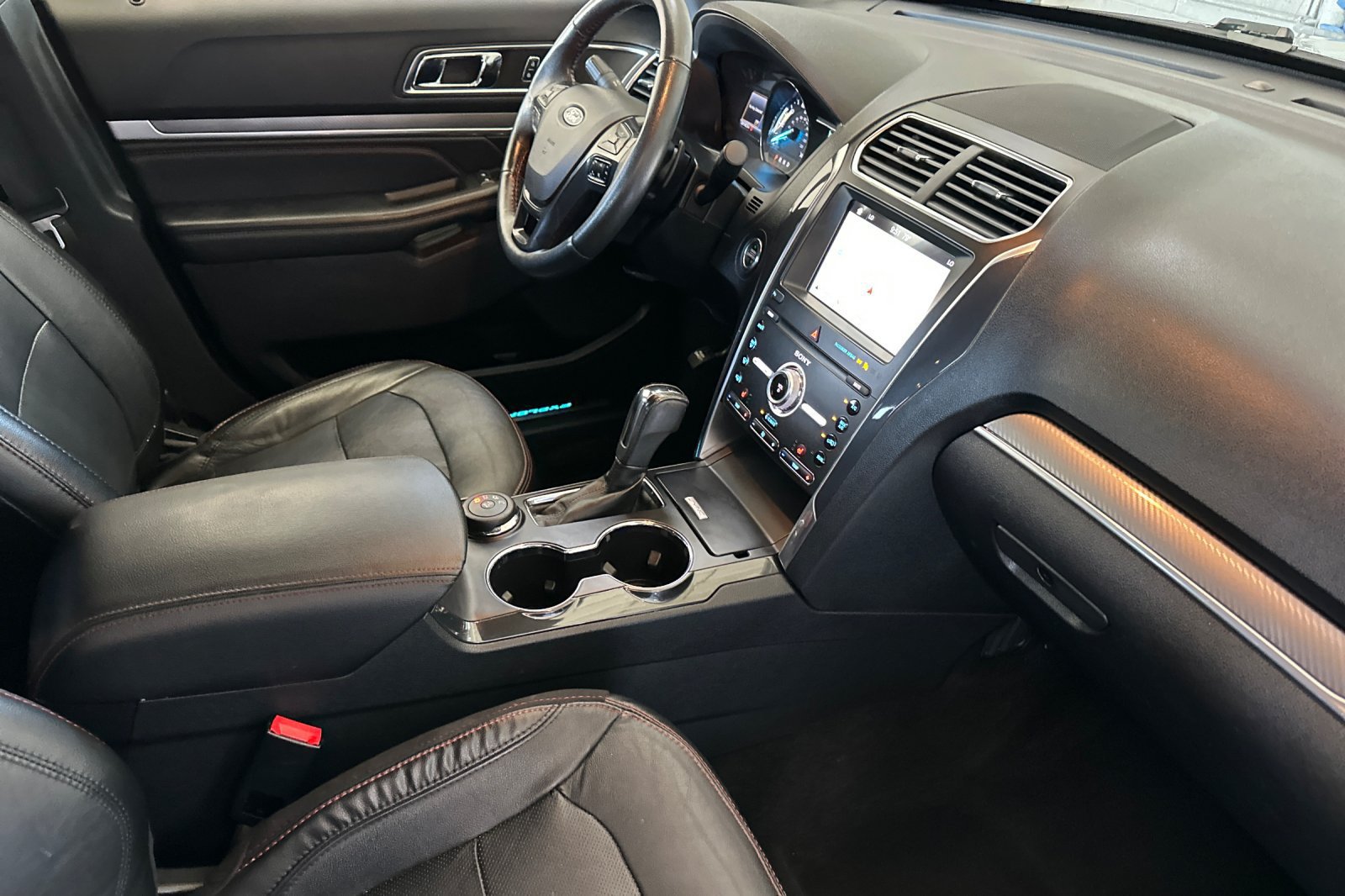 Certified 2019 Ford Explorer Sport AWD/4WD image 17