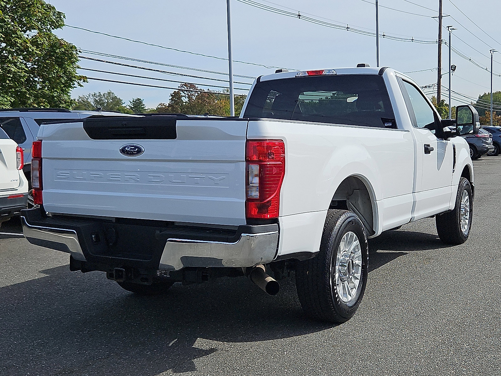 Certified 2022 Ford F350 XLT image 4
