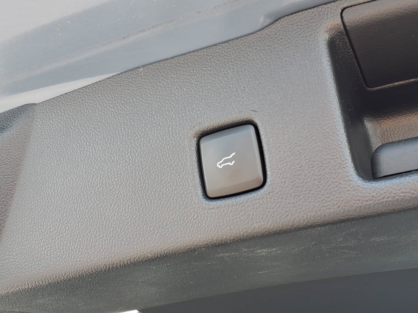 Certified 2023 Ford Escape Active AWD/4WD image 23