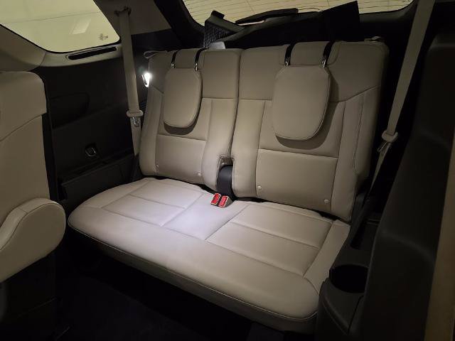 Certified 2023 Ford Explorer Platinum w/ Technology Package AWD/4WD image 34