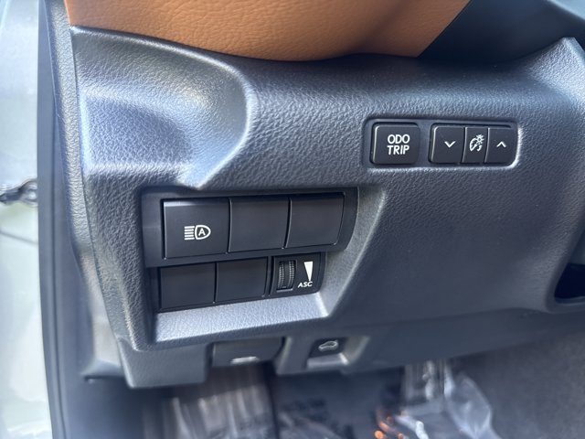 Used 2025 Lexus IS 350 F Sport w/ Accessory Package RWD image 13