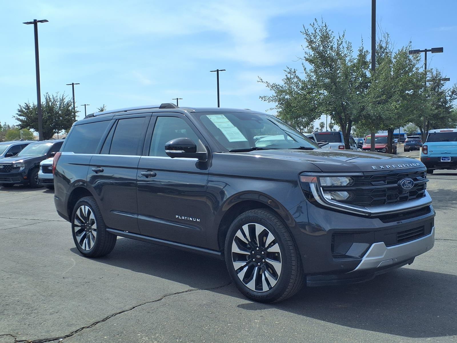 Certified 2025 Ford Expedition Active AWD/4WD image 8